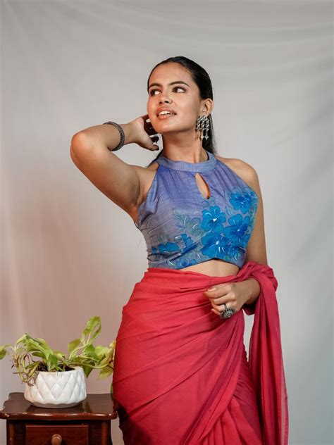 DUAL TONE BLUE SILK HANDPAINTED HALTER NECK BLOUSE – thesaffronsaga