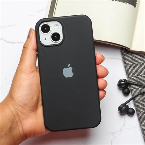 Black Original Silicone case for Apple iphone 14 Plus – The Hatke