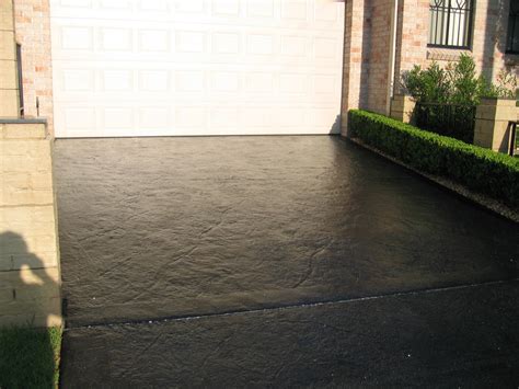 Tinted Concrete Sealers Sydney | Driveway Paint Sealer | Coloured Concrete