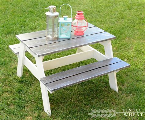 Diy Children's Picnic Tables at Sherry Hubbard blog