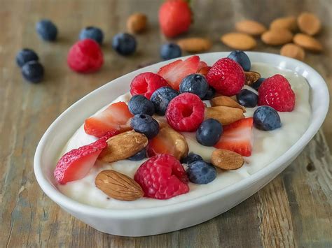 Best and Worst Late-Night Snacks: What to Eat and What to Avoid for ...