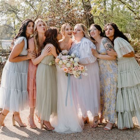 Garden Party Attire: Dress Code, Outfit Ideas + What to Wear