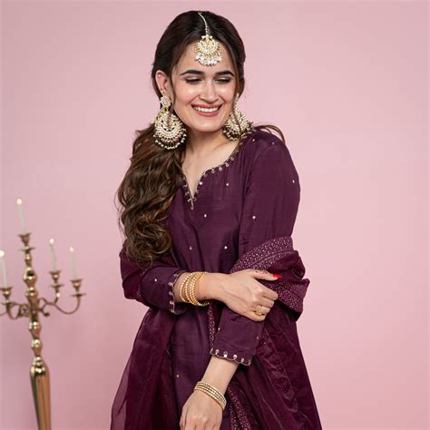 KISHORI SUIT SET – UrbanStree