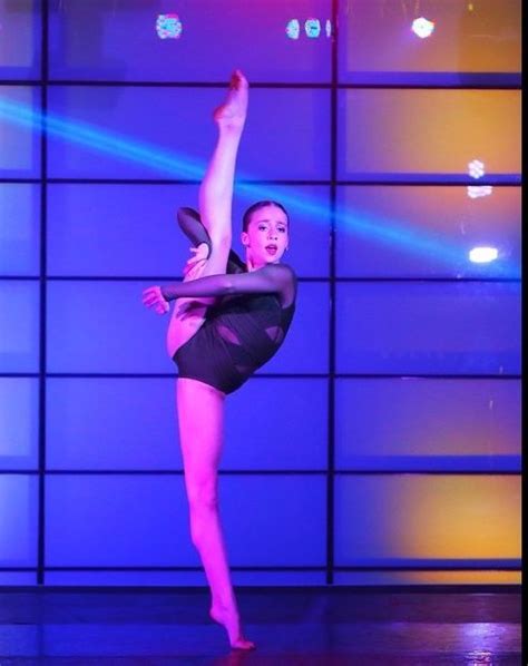 Mini Max Dancing 的图像结果