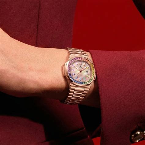 Carlton London Women Grace Rainbow Multicolor Analog Watch CLDPP-004 ...