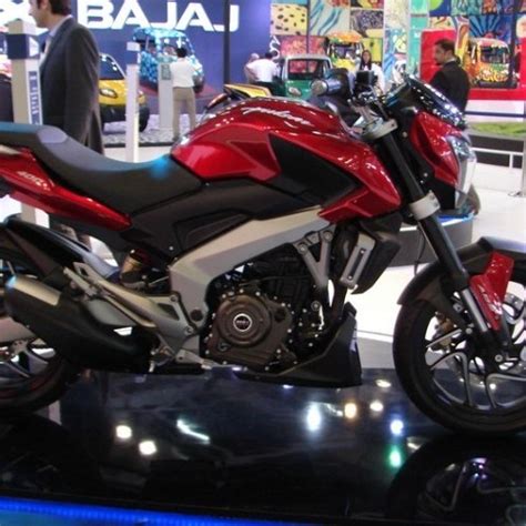Bajaj Pulsar CS 400 Pictures | Bajaj Pulsar CS 400 Images and Photos in ...