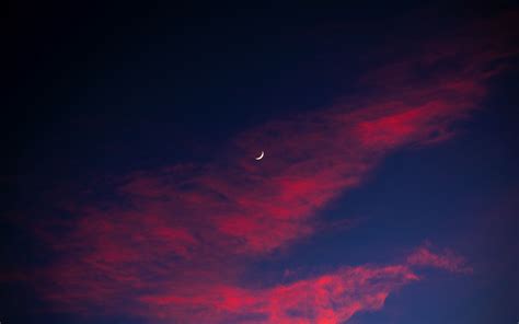 Download wallpaper 3840x2400 crescent, moon, sky, clouds, night 4k ...