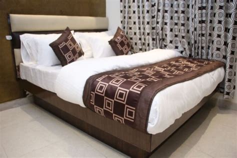 HOTEL SNOW WHITE INN (New Delhi) - Hotel Reviews, Photos, Rate ...