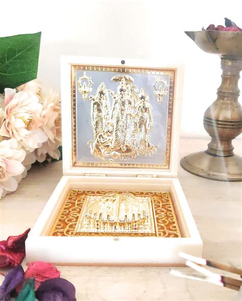 Buy Gold Plated Shri Ram Charan Paduka (Footsteps) in Wood Finish Fiber ...