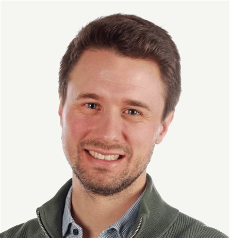 SQL and Outlook Integration 的图像结果