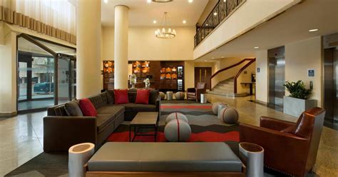 Four Points by Sheraton Hotel & Conference Centre Gatineau-Ottawa ...