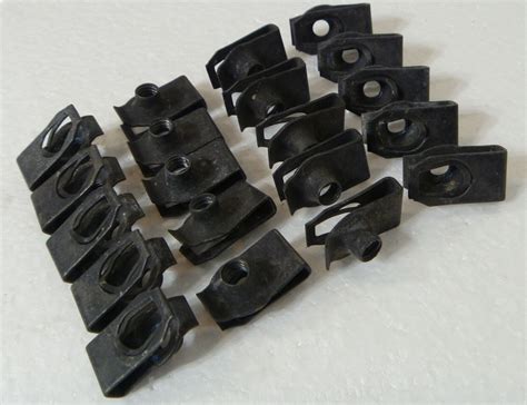 20pc OEM Ford Extruded U-Nuts U-Shaped Speed Nuts Self-Retained Clips F150 F250 | eBay