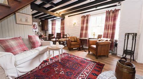 TŶ GWYN HOTEL (Betws-y-Coed, Snowdonia National Park) - Hotel Reviews ...