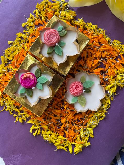Small Urli Diya Candles – Kasat Galleria