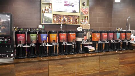 WAWA FOOD MARKET, Philadelphia - City Center East - Restaurant Reviews ...