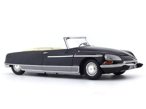 1968 Citroen DS21 Palm Beach Cabriolet 1:18 Norev diecast scale model ...