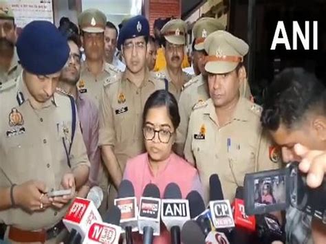 UP: 15 dead in Hathras road accident, 11 injured