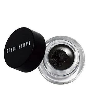 Be Monsoon Ready With These 10 Makeup And Beauty Essentials | magicpin blog