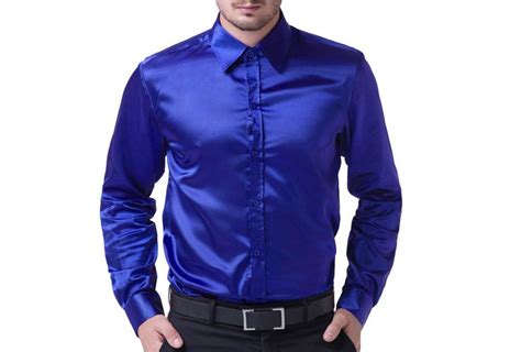 7 Cringey Style Mistakes Men Should Avoid Making At Work At All Costs