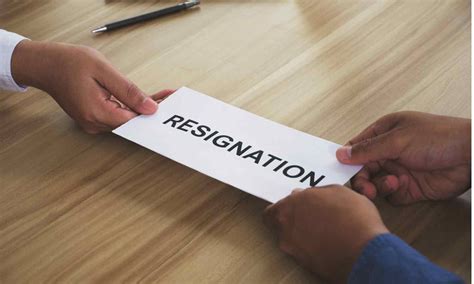 After 50 RG Kar medicos resign, More senior doctors join in support of ...