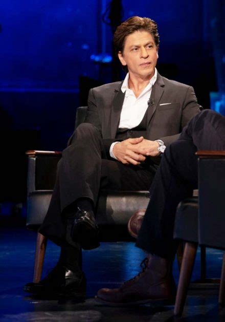 Shah Rukh Khan black suit on David Letterman's show | GQ India