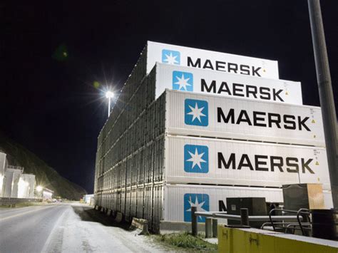 Freight boom fires Buffett trains, Maersk ships and oil prices - The ...