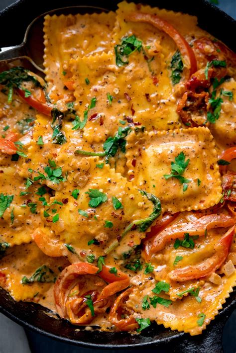 Creamy Tomato Ravioli Sauce - Nicky's Kitchen Sanctuary