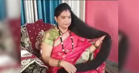 Uttarakhand Haldwani Youtuber Renu Dhariwal have 9 feet long hair ...