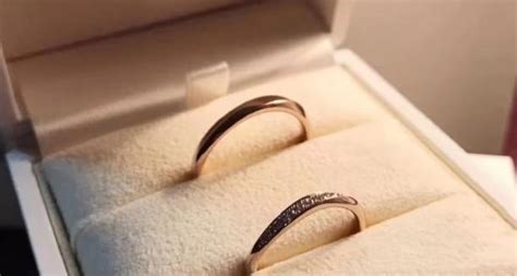 定亲交换什么礼物最新素材