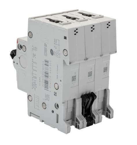 2CDS253001R0324 S203-C32 ABB | ABB System Pro M Compact S200 MCB, 3P ...