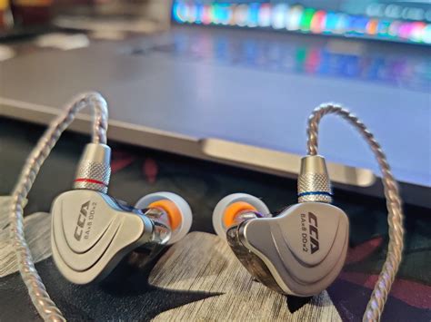 Senlee CCA C10 HiFi in Ear Earphones 4 Balanced Armature and 1 Dynamic ...