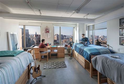 Emerson College: Admissions, Ranking, Acceptance Rate, Courses & Fees