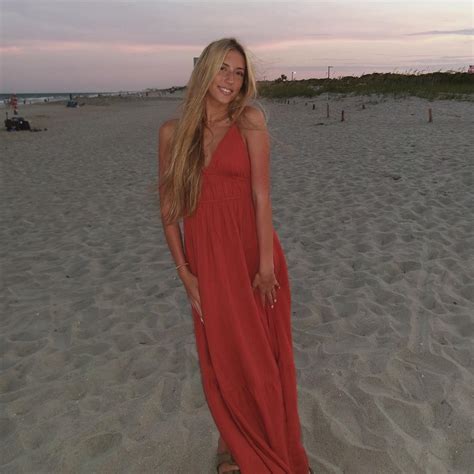 Red/orange dress Shein XS so pretty and flowy - Depop