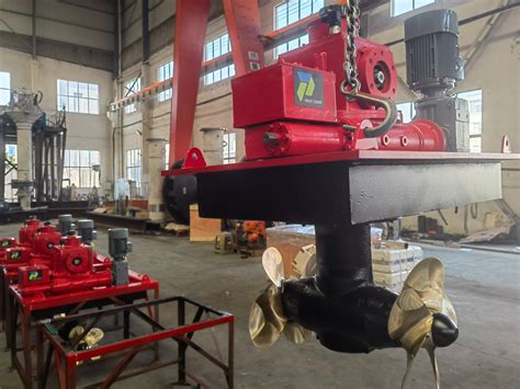 Counter-Rotating Props Boat 的图像结果