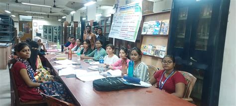 SHIBPUR DINOBUNDHOO INSTITUTION (COLLEGE)