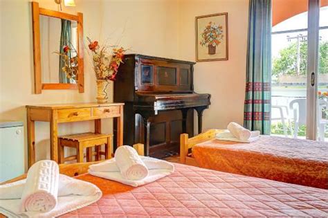 HOTEL BENITSES ARCHES - Hotel Reviews, Photos, Rate Comparison ...