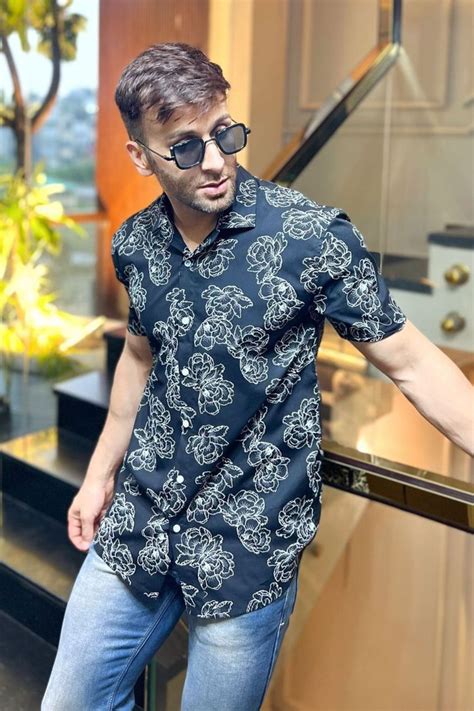 Gritstones Uber Black Rayon Floral Shirt