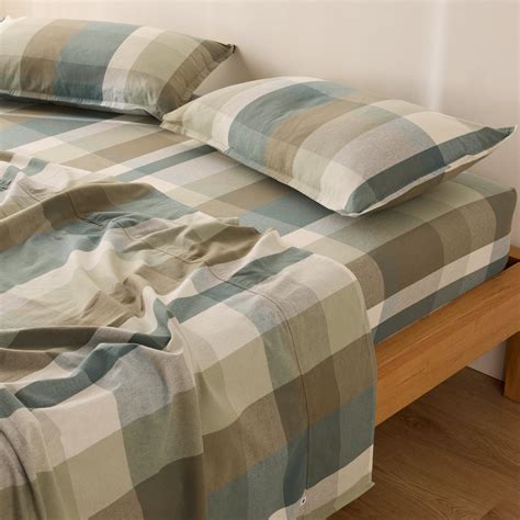 Frankie Flannelette - Banks Gingham Bed Sheets | Sheet Society