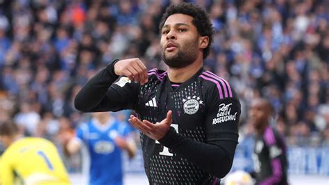 Indo Thai Securities, Netweb Tech, 8 other stocks hit 52-week highs and ...