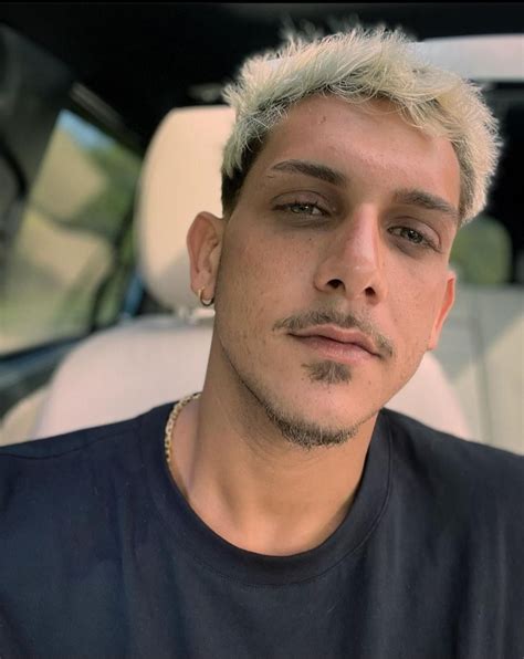 Salve Malak - LETRAS.MUS.BR