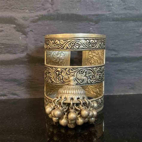 Silver Bracelet - Buy Silver Bracelets For Women Online in India – Mymotifs