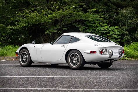 1969 Toyota 2000GT MF12L Coupe | Uncrate