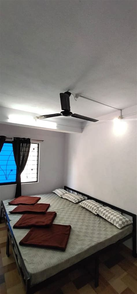 VISHWA DELUXE YATRI NIWAS (Kolhapur, Maharashtra) - Inn Reviews, Photos ...