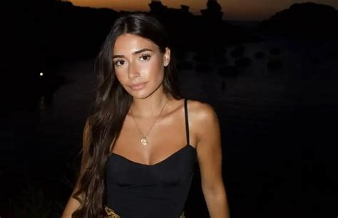 Gavi commence 2025 avec amour : premier post public avec sa petite amie — Tribuna.com