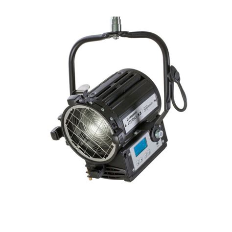 Litepanels Studio X3 Daylight 100W LED Fresnel (standard yoke, EU power ...