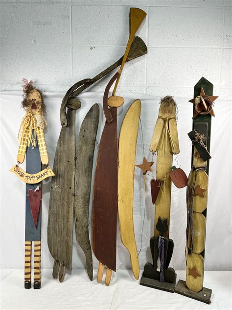 Wooden Décor - Sunrise Estate Services Ltd