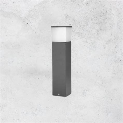 Bollard Slick – Supreme Lite Inc.