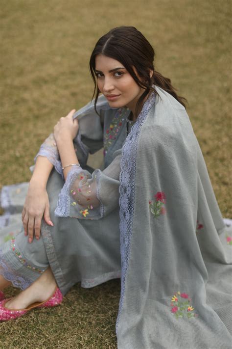 Iris Suit Set – Begum Pret