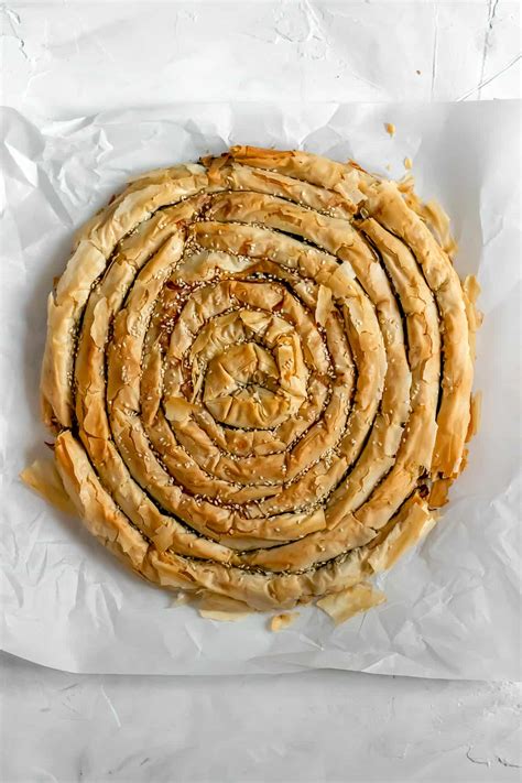 Spanakopita Recipe (Greek Spinach and Feta Pie) - Baked Ambrosia