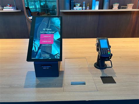 Seamless Contactless Self-Check-In solutions - Hotel Management